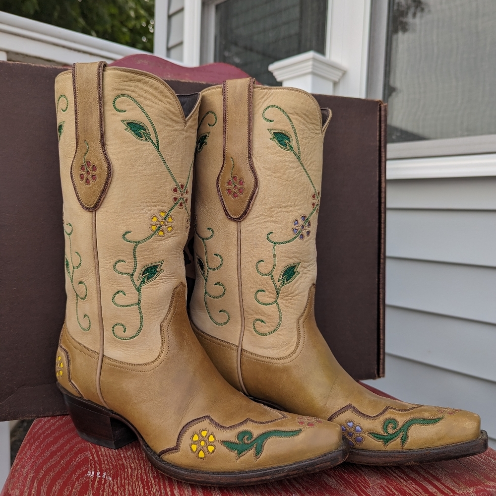 Stallion Cowgirl Boots